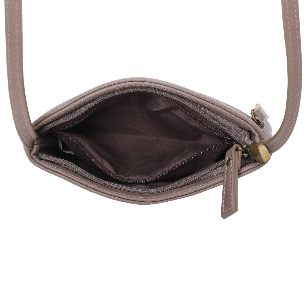 Shoulder pouch