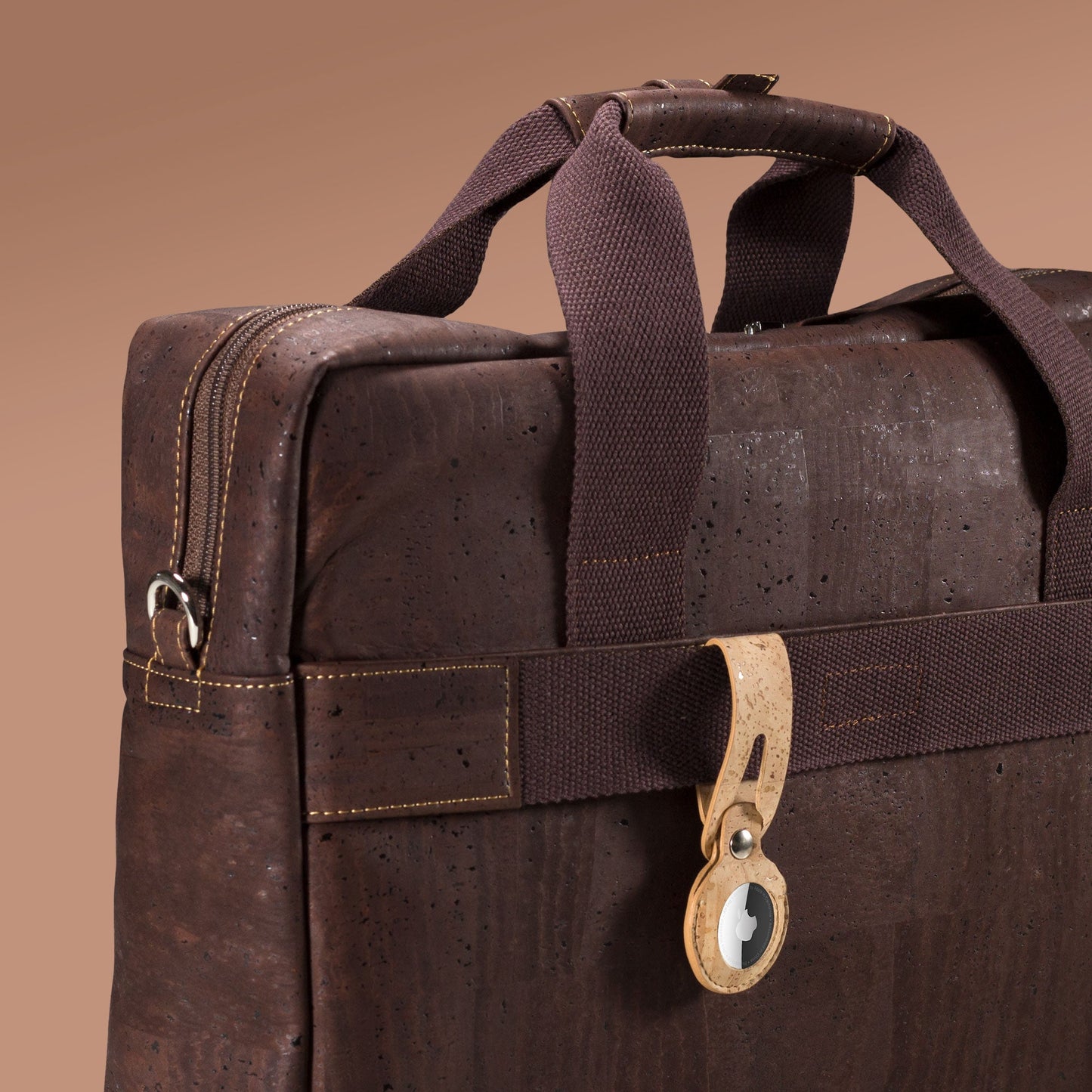 keychains airtag apple cork brown