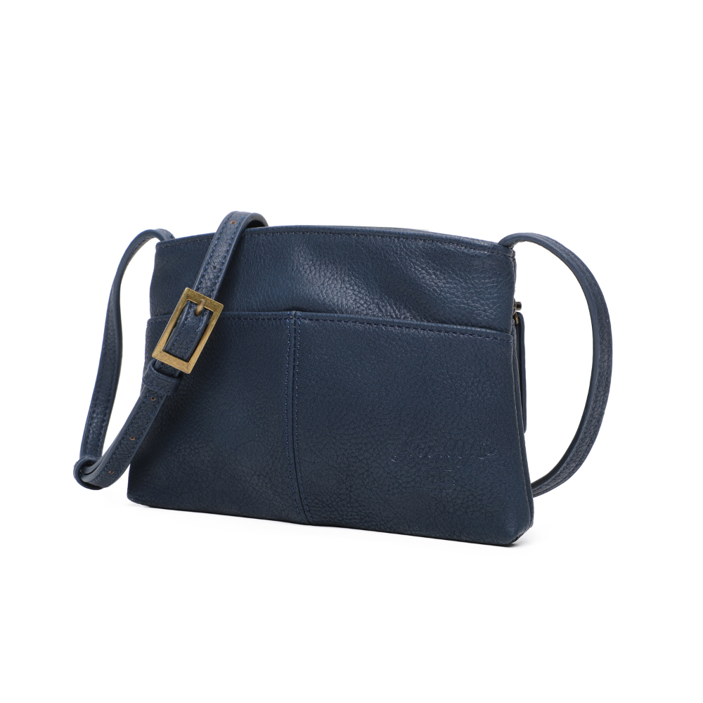 Shoulder pouch