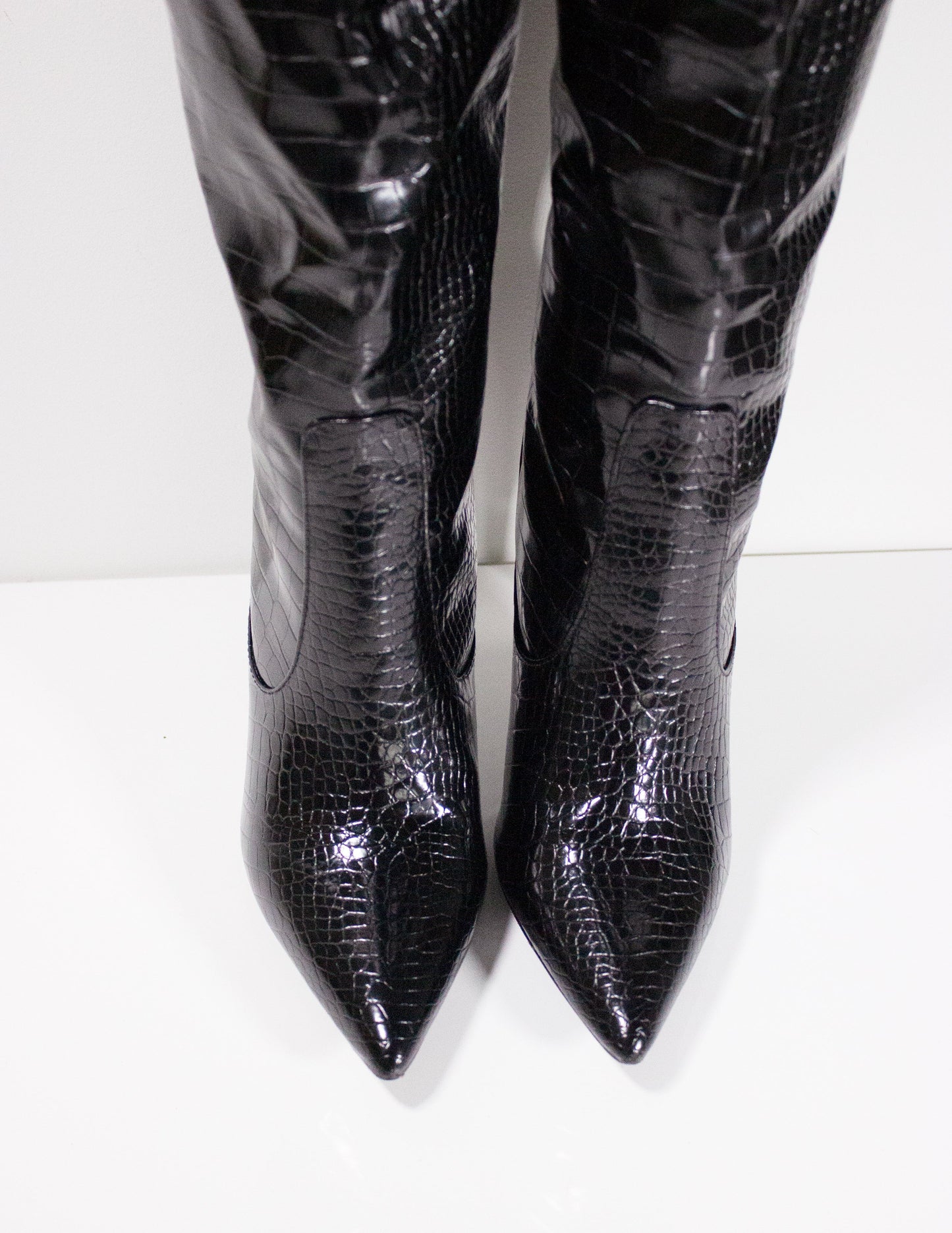 black vegan leather shoes crocodile