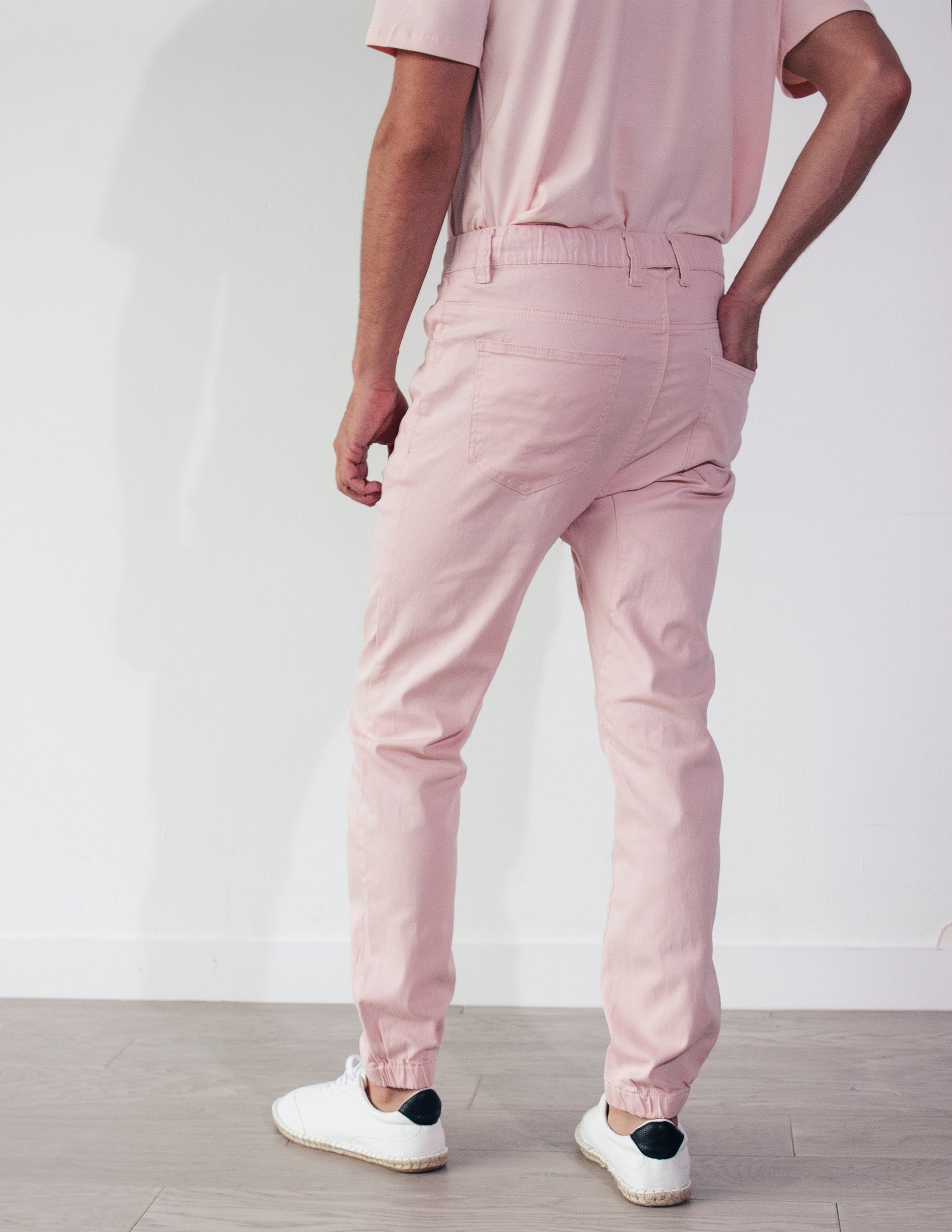 pink jogger pants men