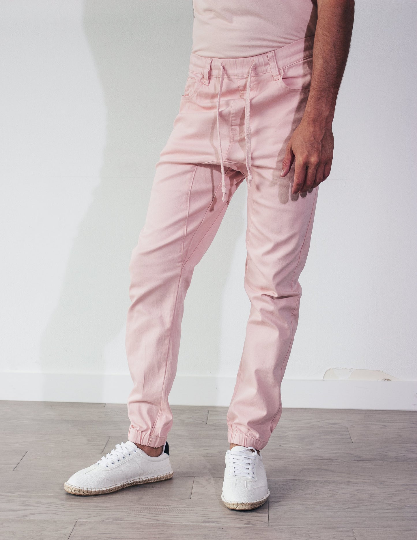 pink jogger pants men