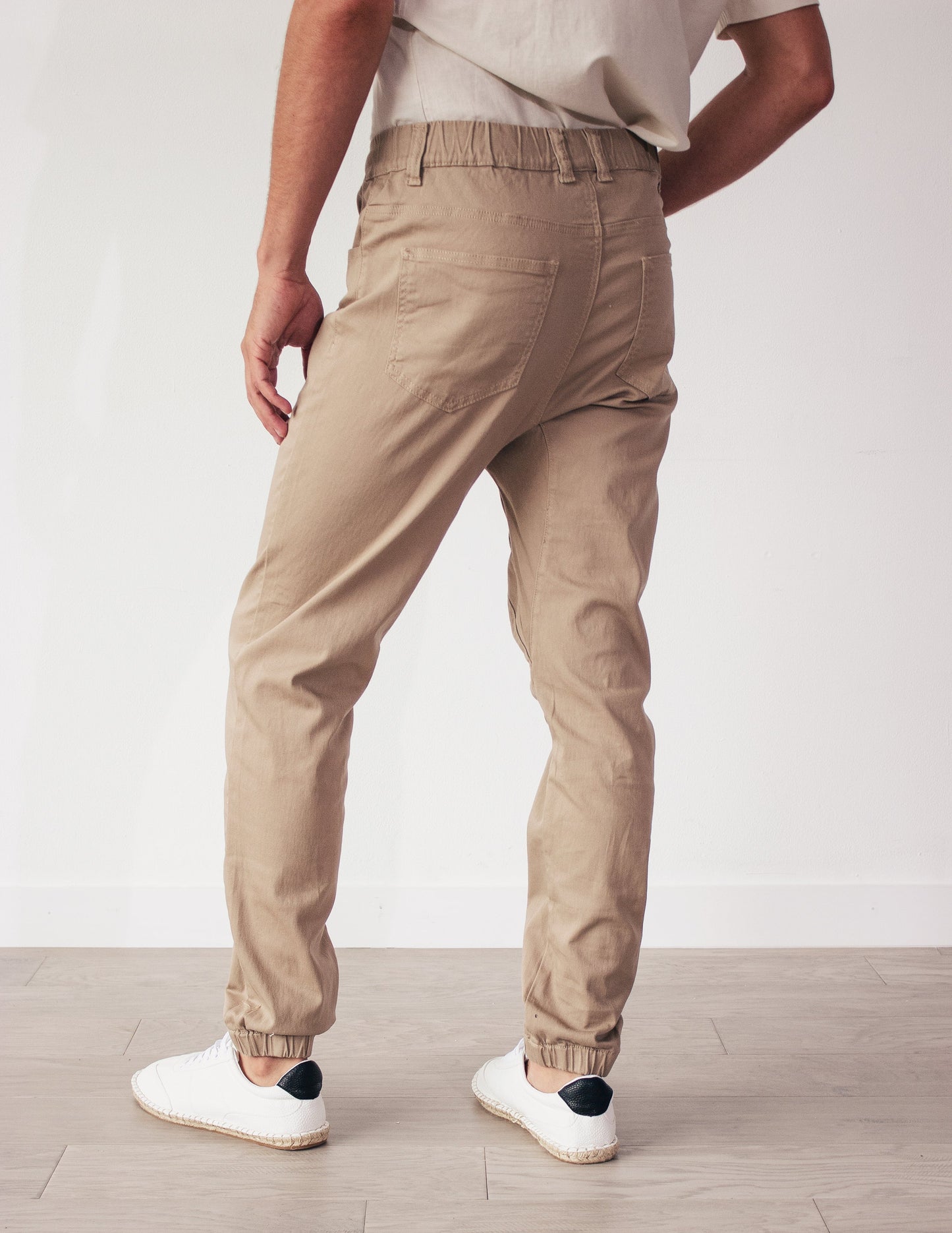 Brown men pant jogger