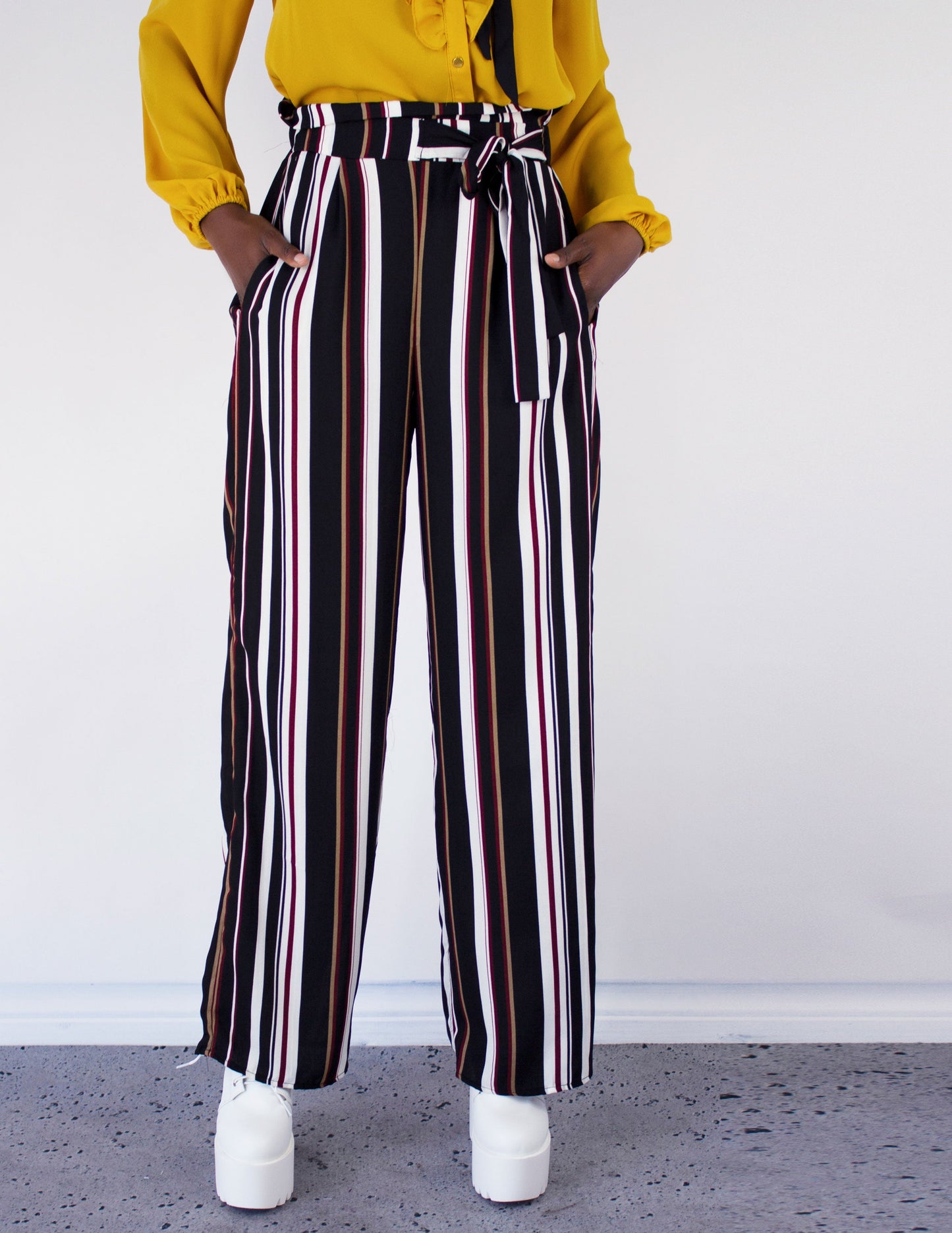 pant vegan line black white yellow