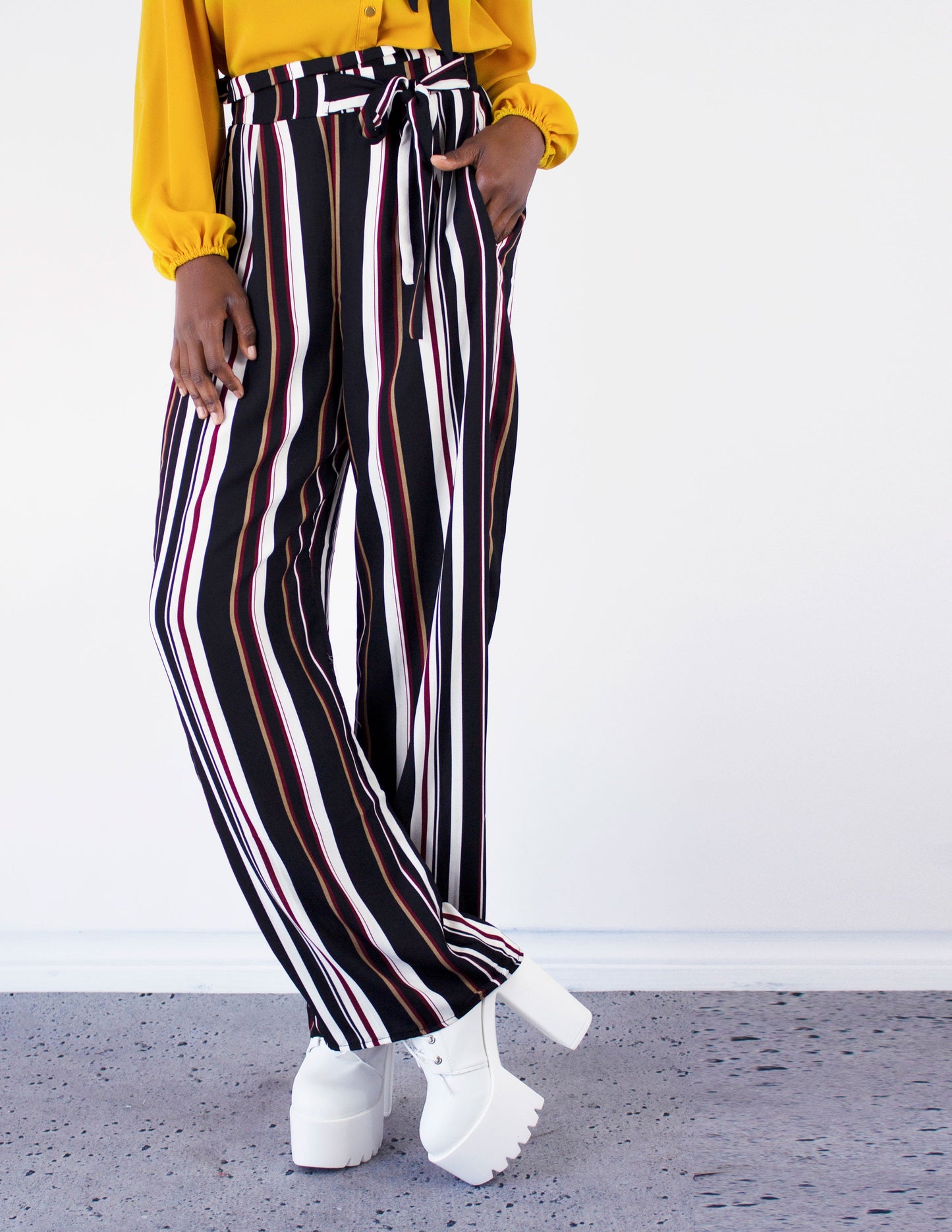 pant vegan line black white yellow