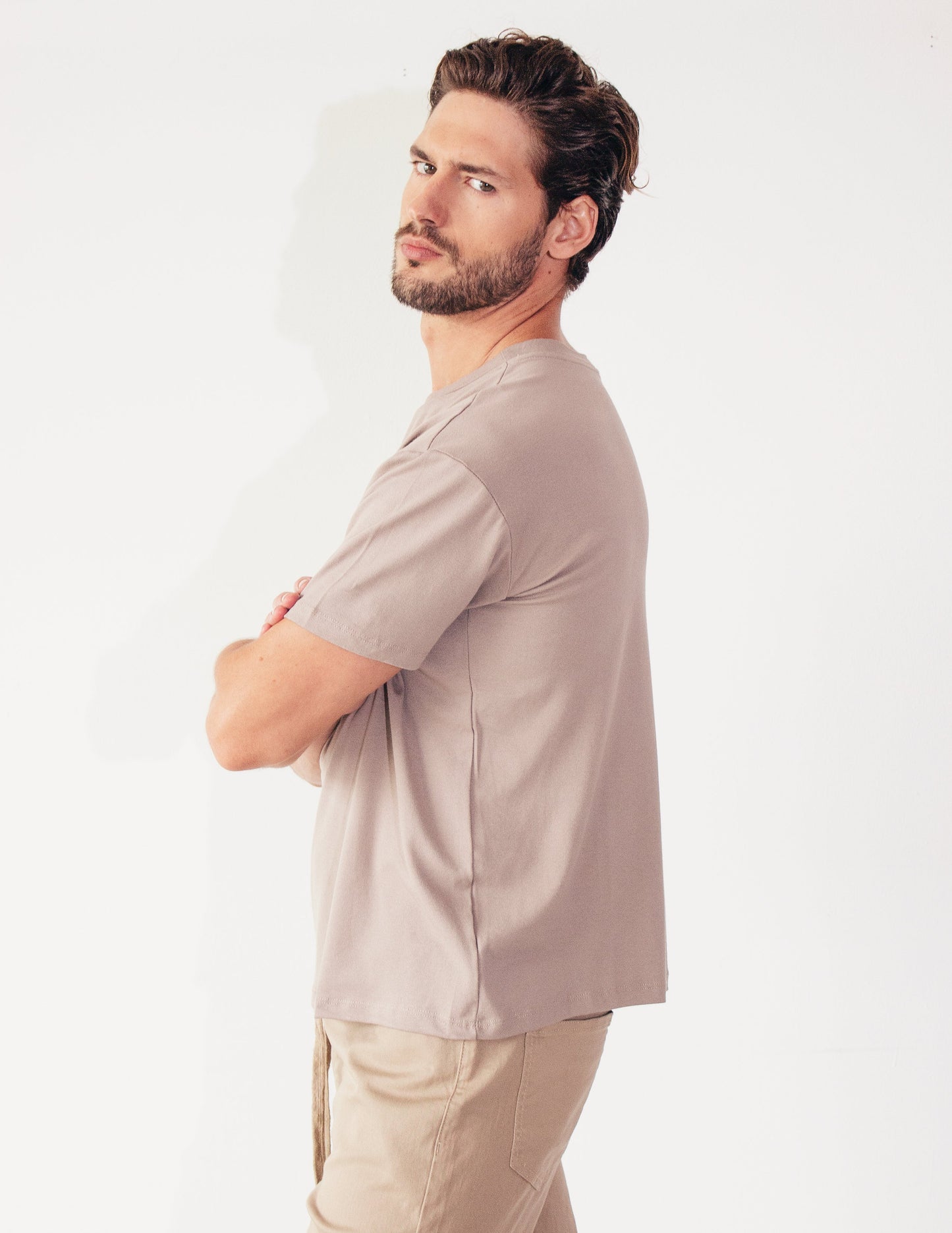 Mocha tee shirt men vegan