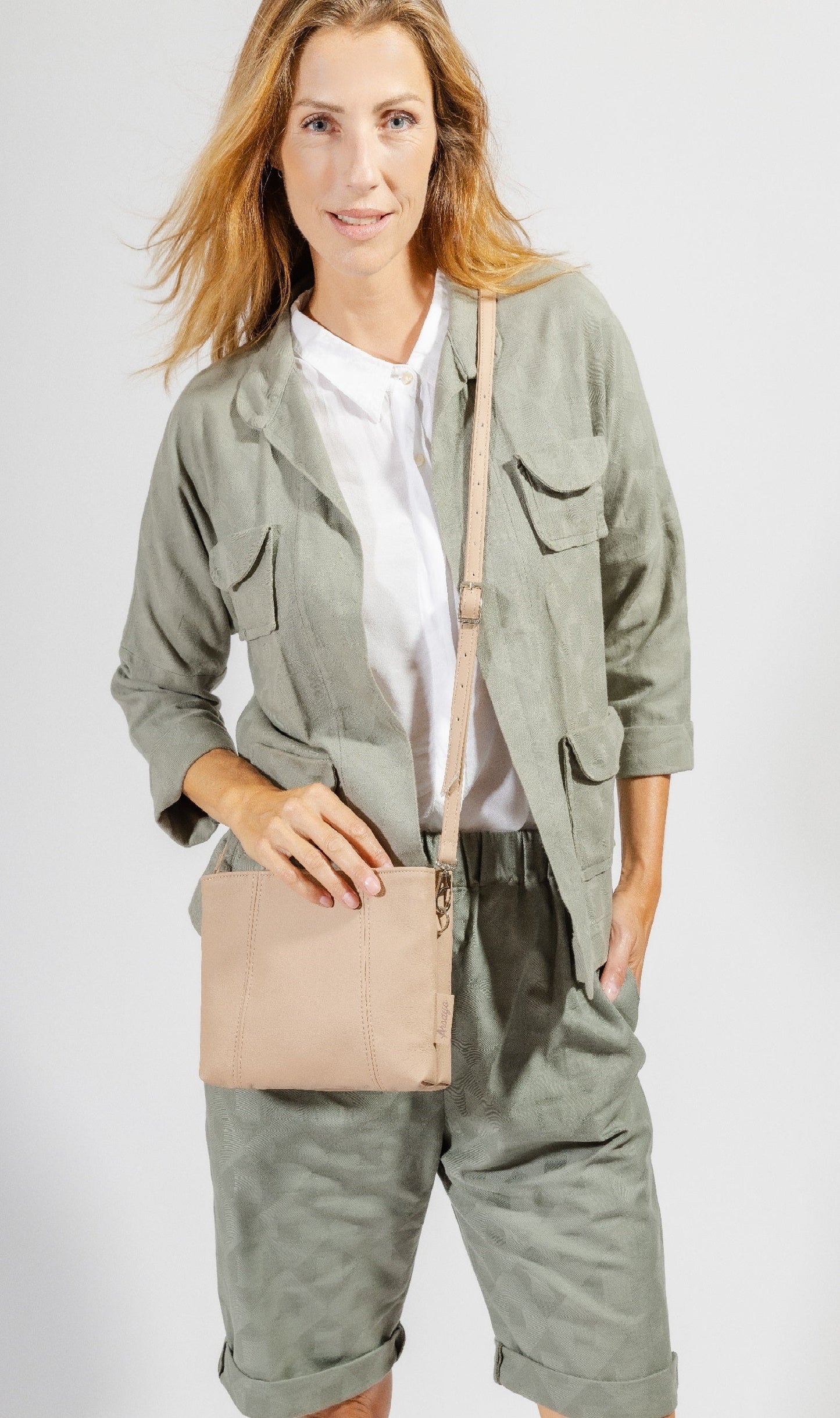 Appleskin Shoulder Bag