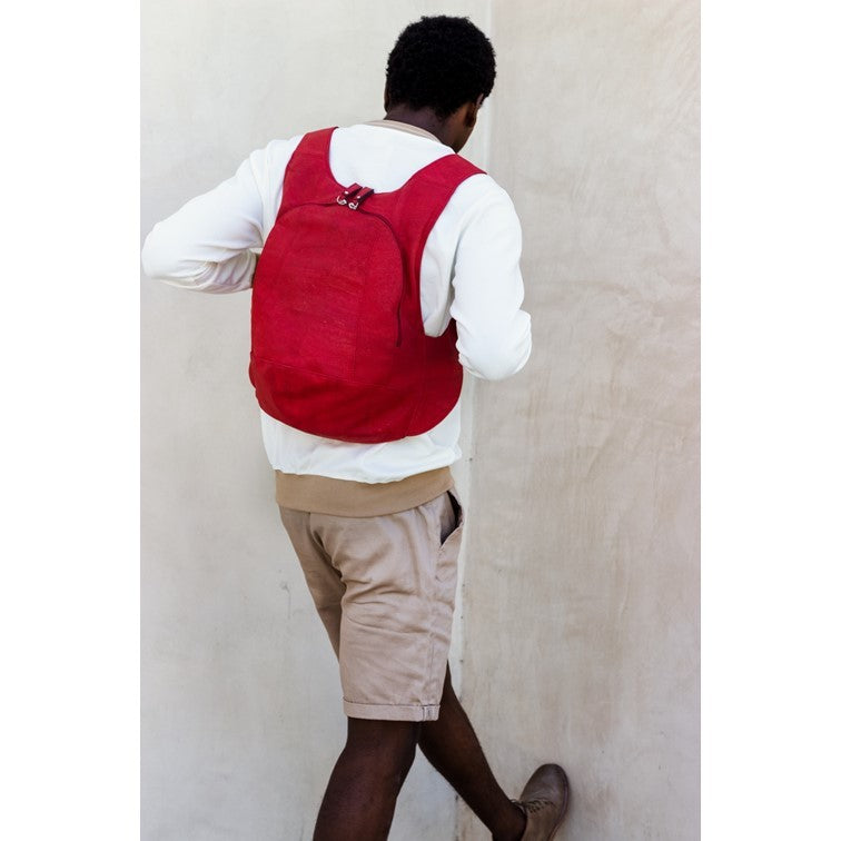 photo of the red Arsayo backpack with a man model
