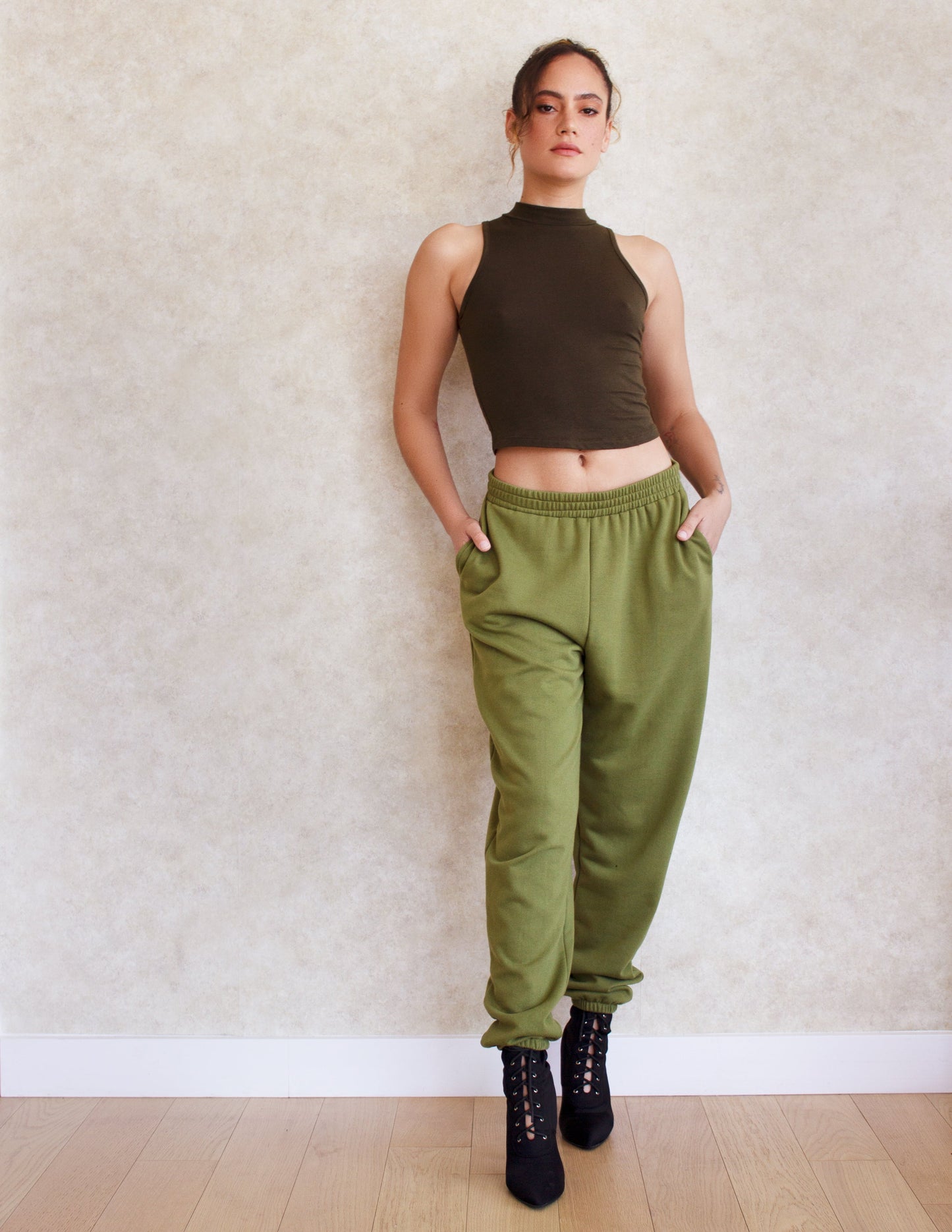 AMICIA JOGGER SET- OLIVE